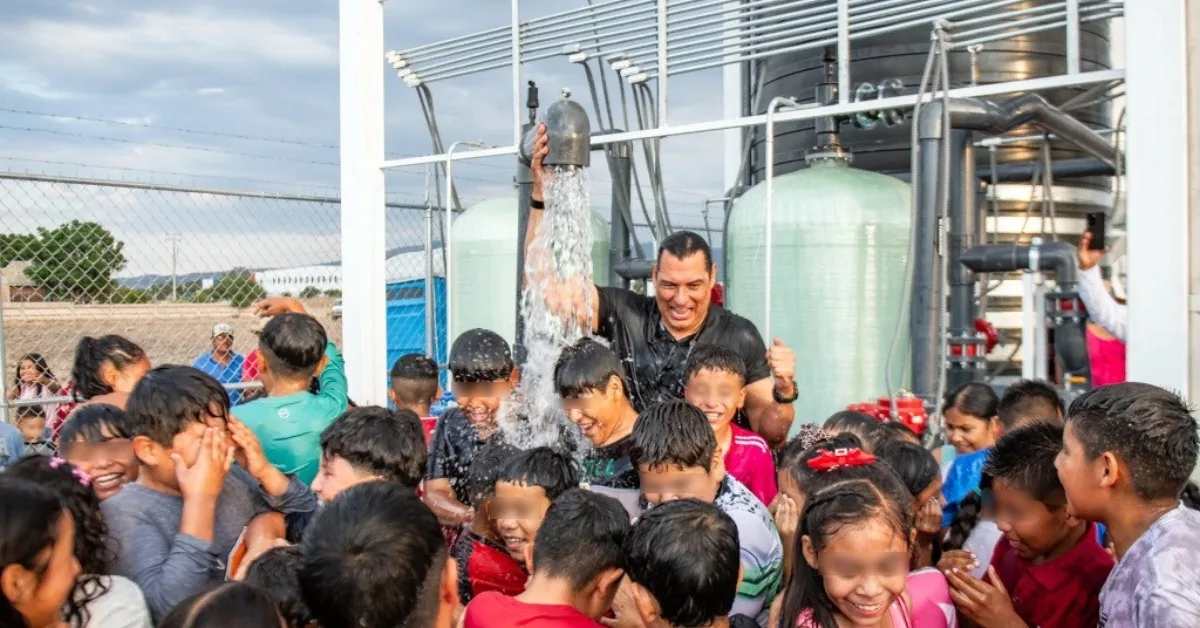 El Huizachal Gets New Well and Water Treatment Plant