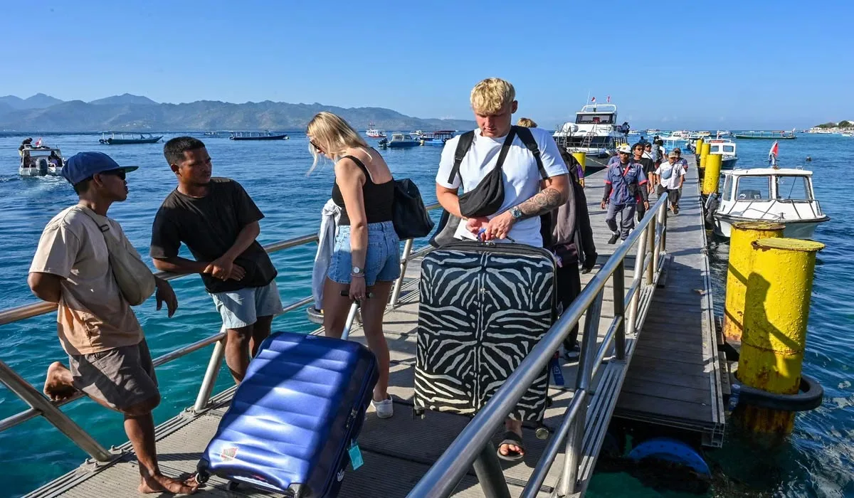 Gili Trawangan Water Crisis Forces Tourists to Leave Early